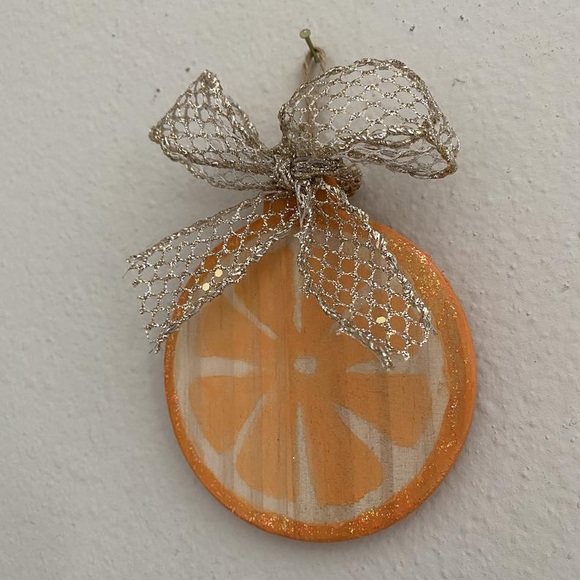 HANDPAINTED Wood Orange Slice Hanging Ornament - Picture 4 of 7